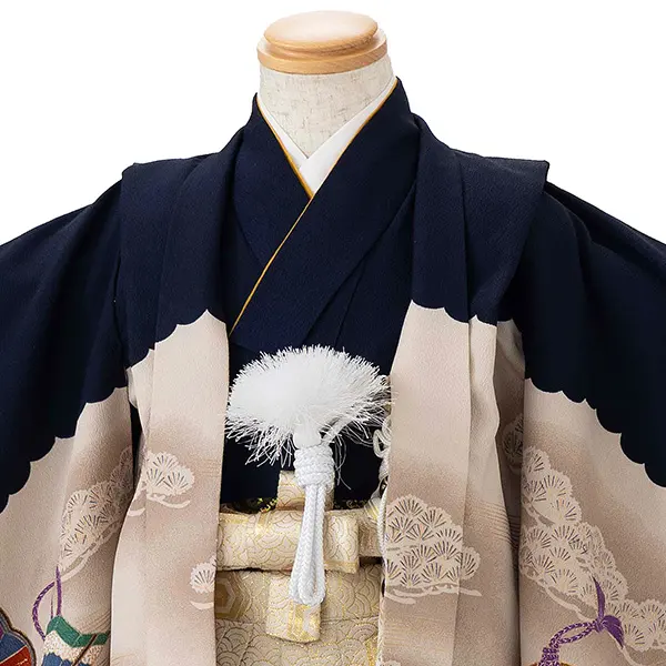 七五三レンタル(3歳男児袴)／紺鷹矢羽根×黒金毘沙門亀甲袴 F041