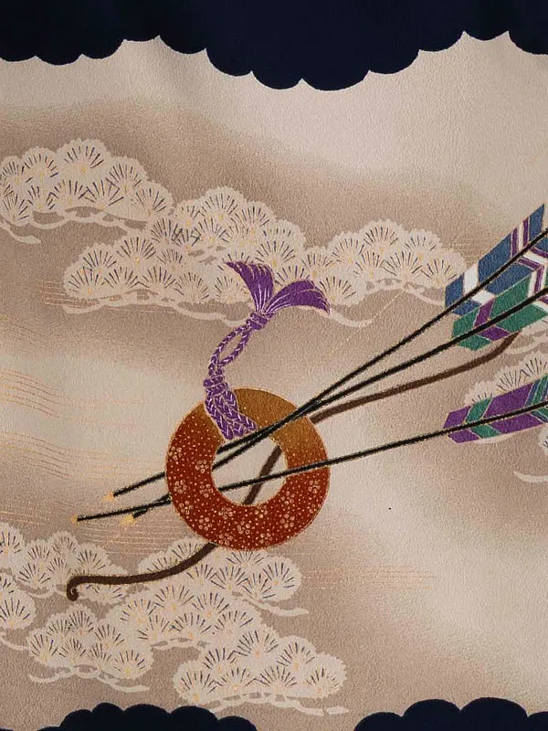 七五三レンタル(3歳男児袴)／紺鷹矢羽根×黒金毘沙門亀甲袴 F041