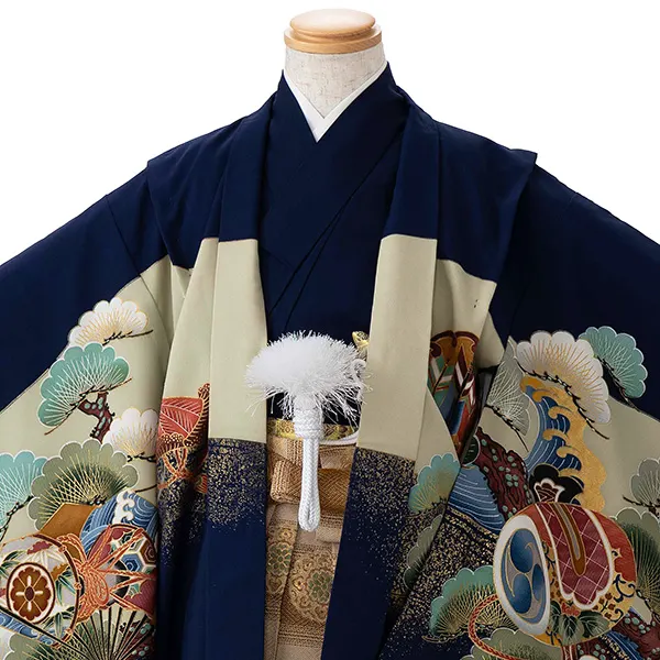 七五三レンタル(5歳6歳男児袴)／紺鷹兜×ベージュ華紋袴 G126