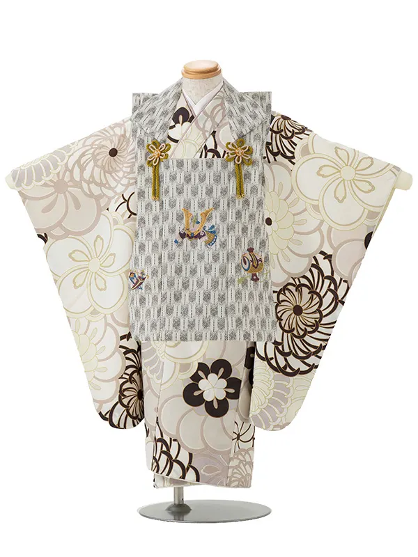 七五三レンタル(3歳男児被布)／白矢羽 兜×ベージュ 菊梅 W301