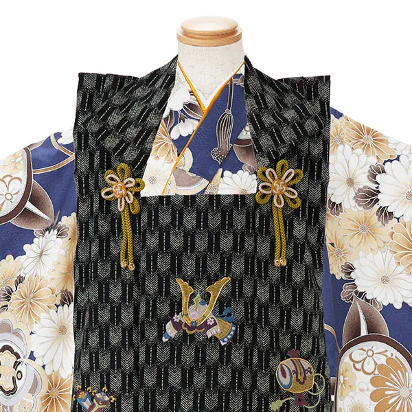 七五三レンタル(3歳男児被布)／黒矢羽 兜×紺 橘くす玉 W404