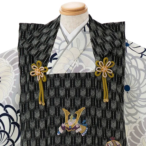 七五三レンタル(3歳男児被布)／黒矢羽 兜×グレー 菊梅 Y088