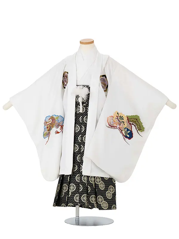 かんたん七五三レンタル(5歳6歳男児袴) 白鷹刺繍×黒金袴 Y181