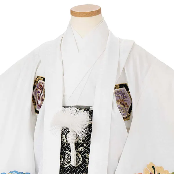 かんたん七五三レンタル(5歳6歳男児袴) 白鷹刺繍×黒金袴 Y181