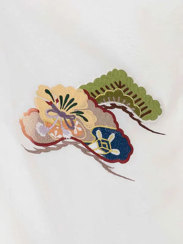 かんたん七五三レンタル(5歳6歳男児袴) 白鷹刺繍×黒金袴 Y181