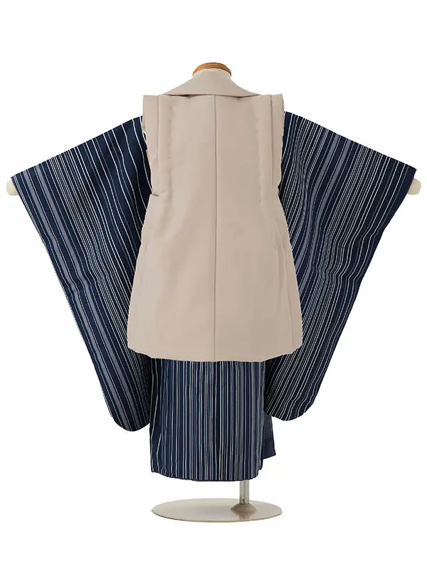 七五三レンタル(3歳男児被布)／ベージュ×紺滝縞 Z570