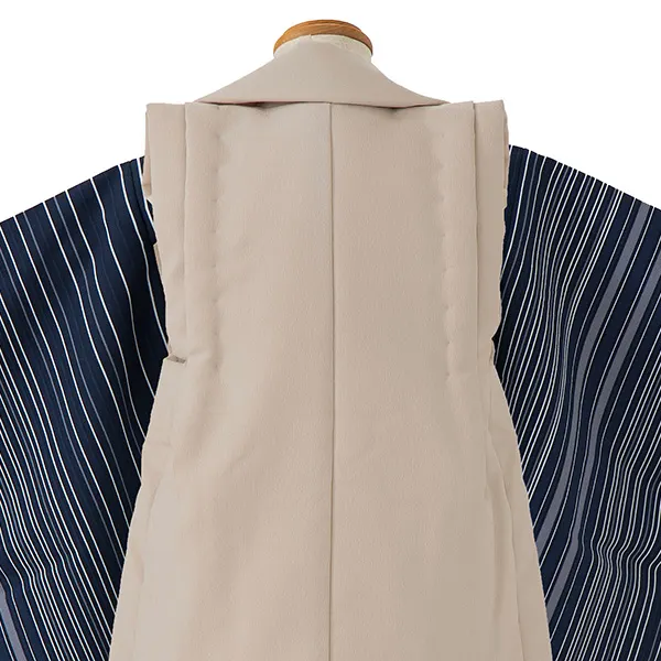 七五三レンタル(3歳男児被布)／ベージュ×紺滝縞 Z570