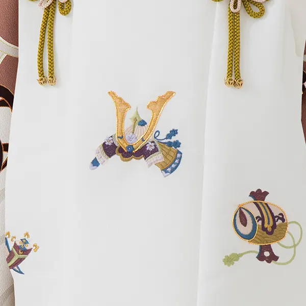 七五三レンタル(3歳男児被布)／白 兜×茶ねじり梅 Z729