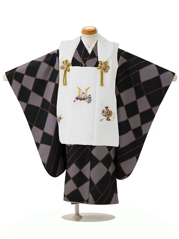 七五三レンタル(3歳男児被布)／白 兜×黒菱紋 Z735