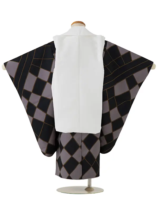 七五三レンタル(3歳男児被布)／白 兜×黒菱紋 Z735