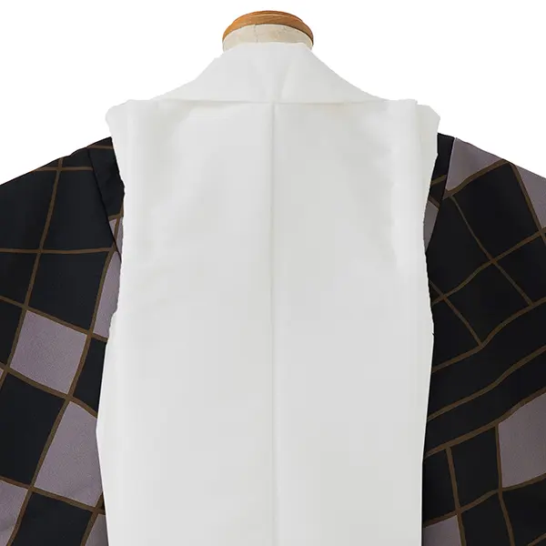 七五三レンタル(3歳男児被布)／白 兜×黒菱紋 Z735