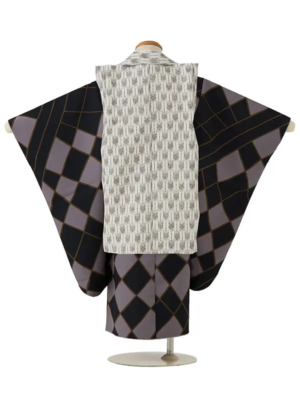 七五三レンタル(3歳男児被布)／白矢羽 兜×黒菱紋 Z735