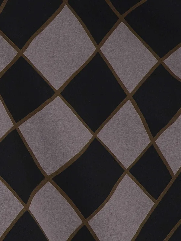 七五三レンタル(3歳男児被布)／白矢羽 兜×黒菱紋 Z735