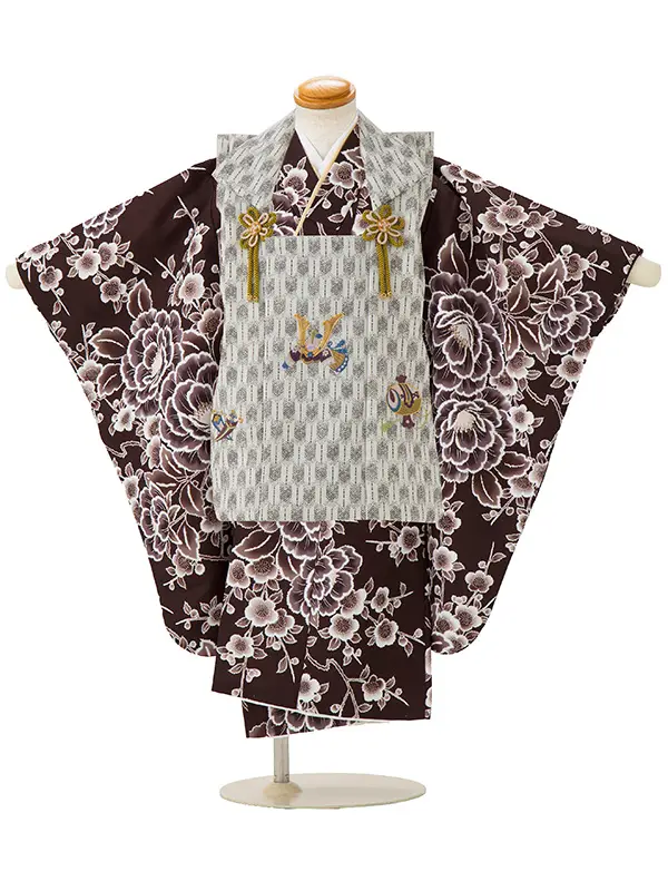 七五三レンタル(3歳男児被布)／白矢羽 兜×茶牡丹梅 Z751_3