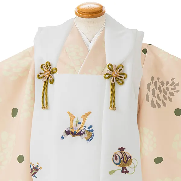 七五三レンタル(3歳男児被布)／白 兜×ベージュ菊 Z832