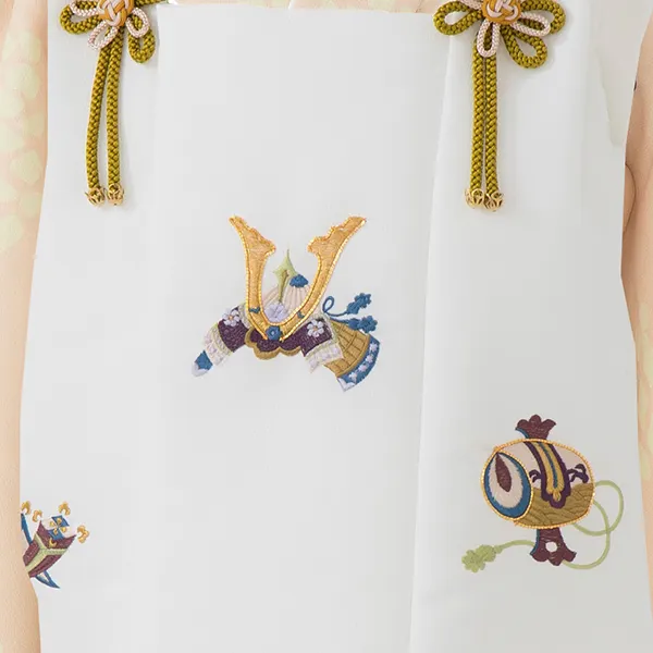 七五三レンタル(3歳男児被布)／白 兜×ベージュ菊 Z832