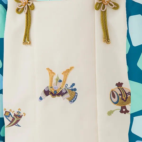 七五三レンタル(3歳男児被布)／ベージュ 兜×グレーモダン柄 Z836