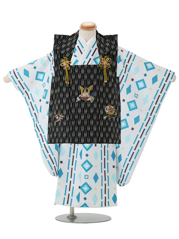 七五三レンタル(3歳男児被布)／黒矢羽 兜×白モダン菱紋様 Z851