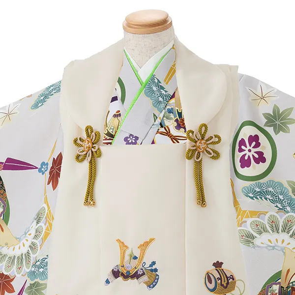 七五三レンタル(3歳男児被布)／ベージュ 兜×グレー兜松楓 Z859