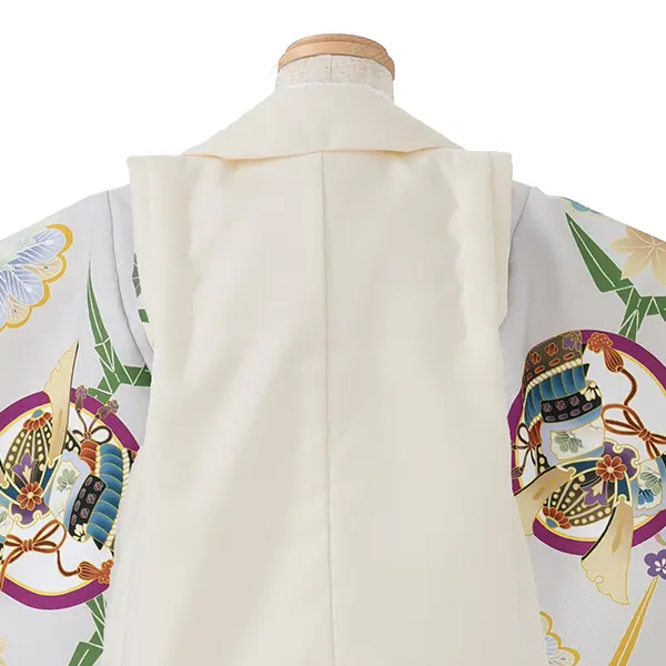 七五三レンタル(3歳男児被布)／ベージュ 兜×グレー兜松楓 Z859