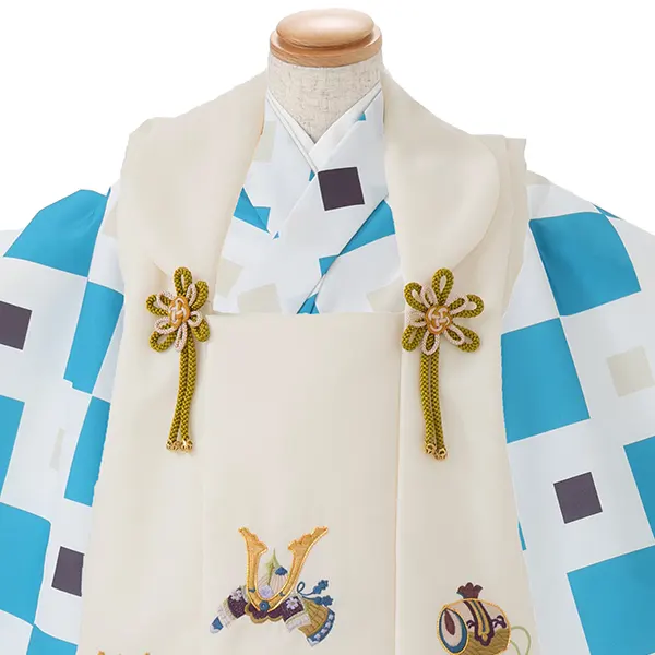 七五三レンタル(3歳男児被布)／ベージュ 兜×水色モダン柄 Z891