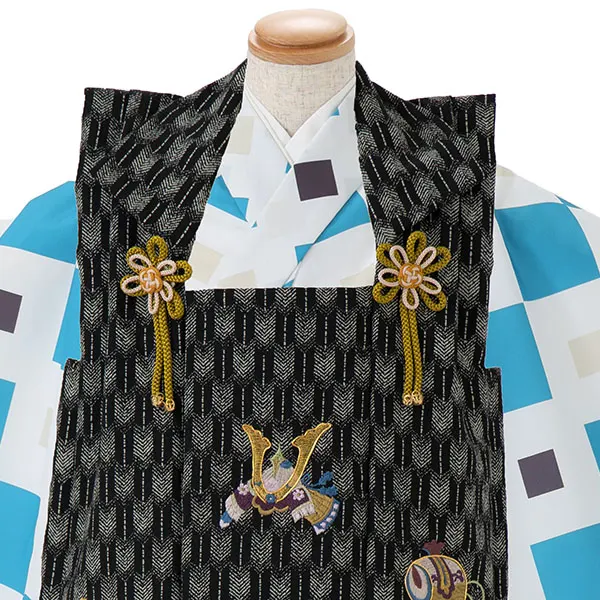 七五三レンタル(3歳男児被布)／黒矢羽 兜×水色モダン柄 Z891