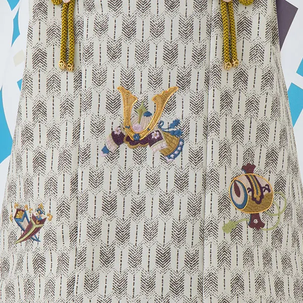 七五三レンタル(3歳男児被布)／白矢羽 兜×白茶モダン柄 Z893