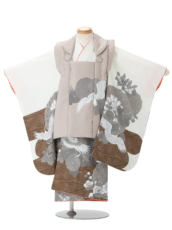 七五三レンタル(3歳女児被布)ベージュ 柄×クリーム色 菊梅に鶴 J665
