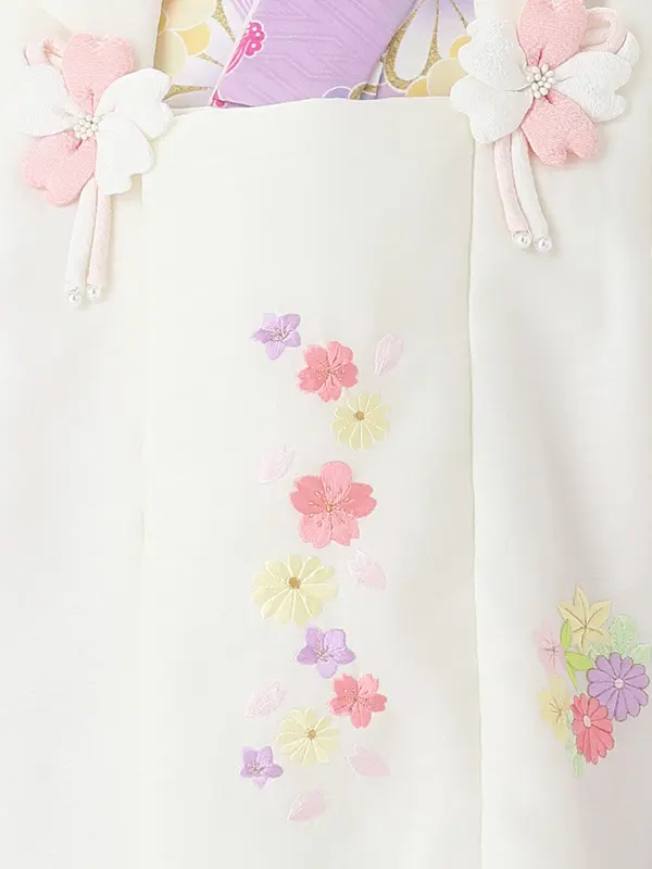七五三レンタル(3歳女児被布)白×藤色 菊に雪輪と鈴 J669
