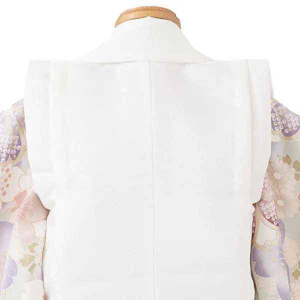 七五三レンタル(3歳女児被布)白 梅まり×淡緑 金彩桜づくし Z196