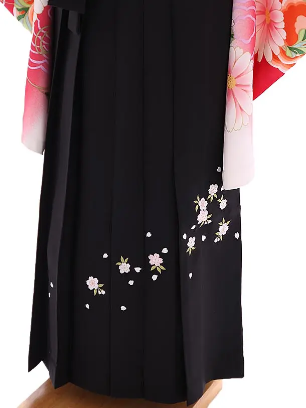 小学生卒業式袴レンタル 赤 菊×黒刺繍袴 Z400