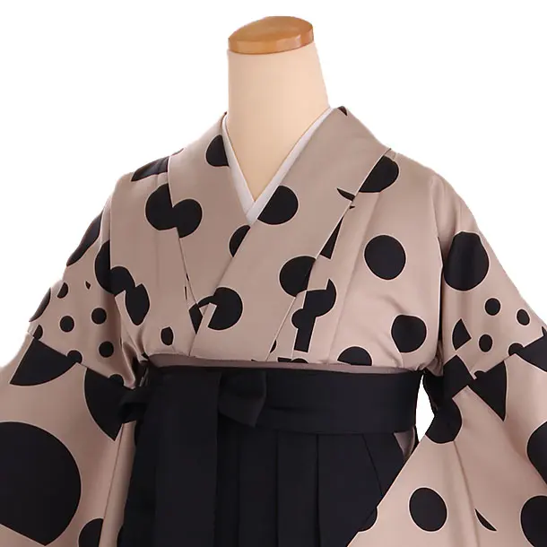 小学生卒業式袴レンタル ベージュ 水玉×黒袴 Z415