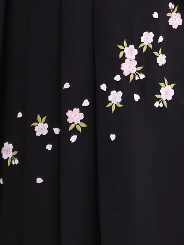 小学生卒業式袴レンタル 赤 鹿の子に華紋×黒刺繍袴 Z422