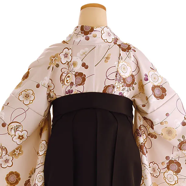 小学生卒業式袴レンタル ベージュ 梅に桜×黒袴 Z424