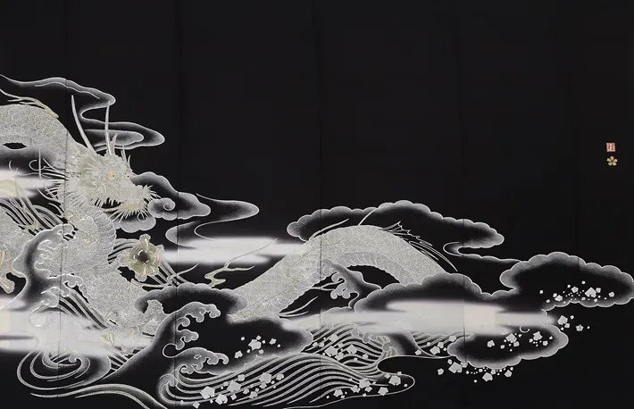 桂由美 黒留袖 雲龍 特選 8AA297