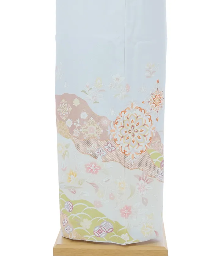 正絹訪問着ﾚ ﾝﾀﾙ 薄青 道長取り 鏡紋 8AD630