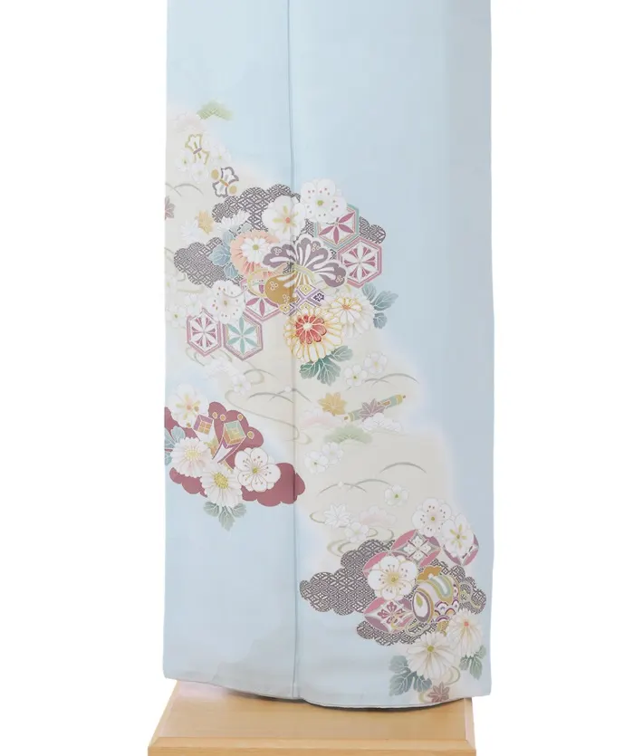 正絹訪問着 雪輪霞に雲取り菊桜 水色 8AD668