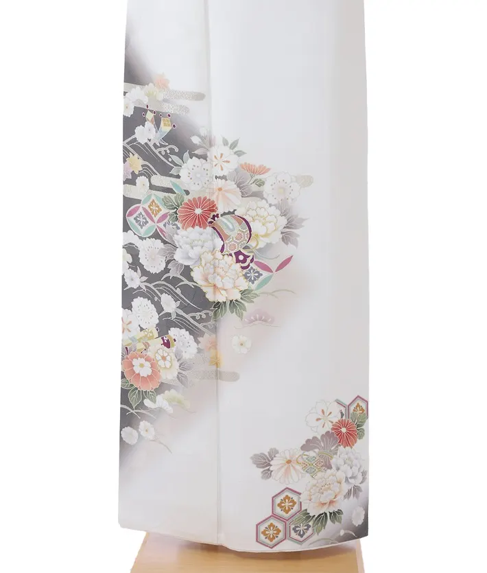 正絹訪問着 白 牡丹 桜 8AD669