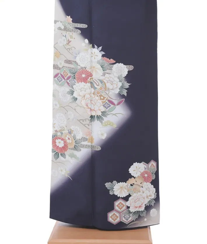 正絹訪問着ﾚ ﾝﾀﾙ 紺 牡丹 桜 8AD670