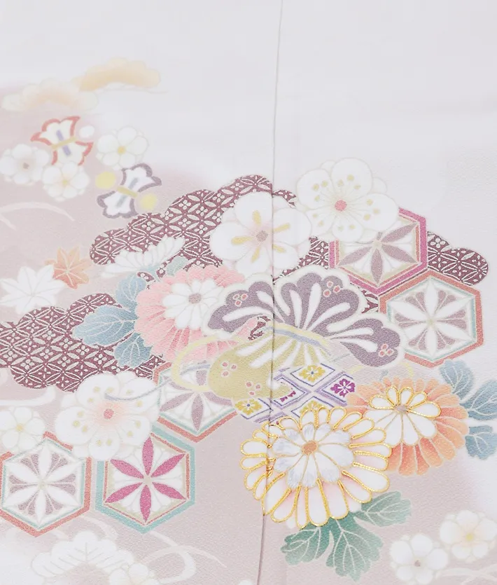 正絹訪問着ﾚ ﾝﾀﾙ 雪輪霞に雲取り菊桜 オフホワイト 8AD672