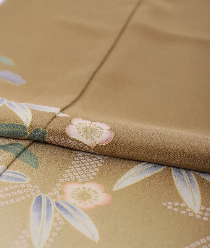 正絹訪問着ﾚ ﾝﾀﾙ 金茶 松竹梅 8AD683