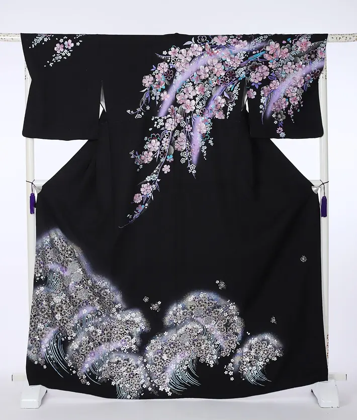 桂由美 訪問着ﾚ ﾝﾀﾙ 黒 金彩 桜 8AD684