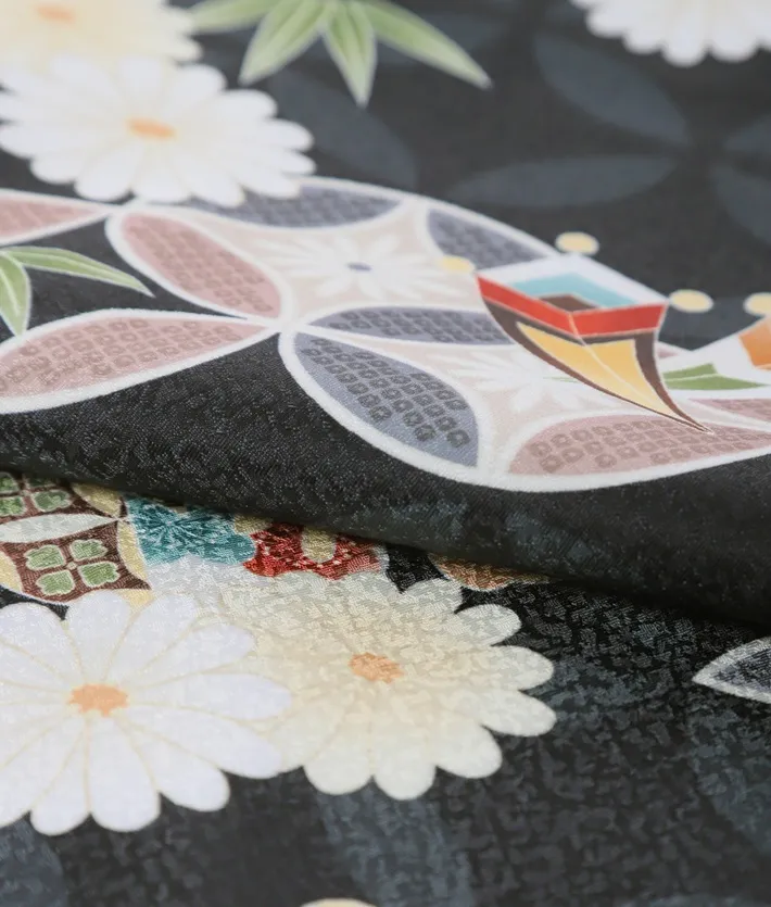 七五三 3歳男児被布セット 古典 七宝 宝尽くし 黒 白被布 8AO3071