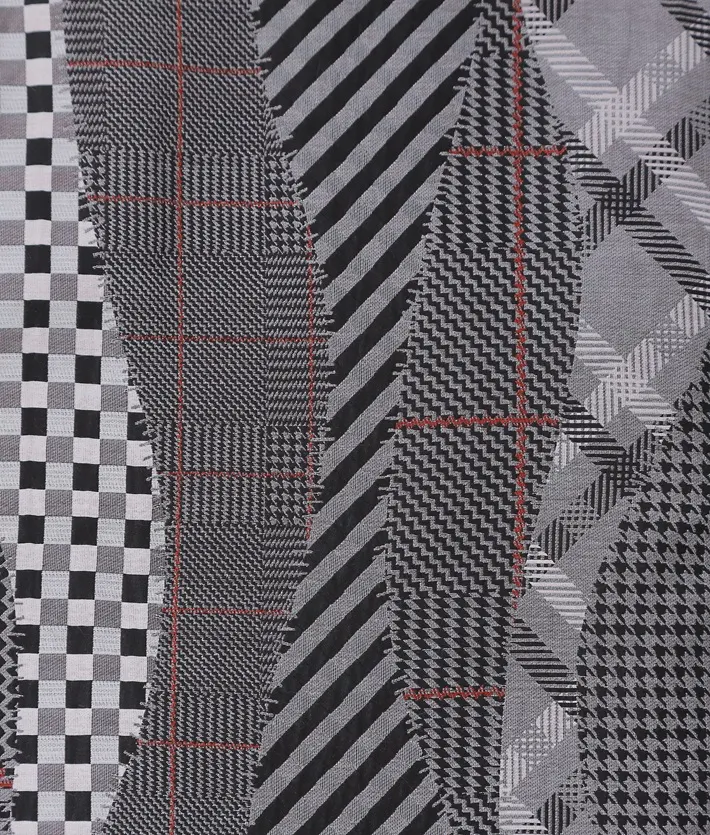 七五三ﾚﾝﾀﾙ グレー チェック 赤紫袴 (5歳男児) 8AO5155