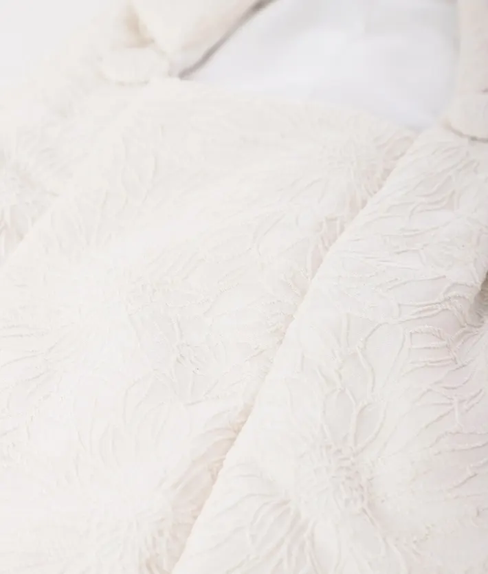 三歳女児被布セット 赤 牡丹 アイボリー被布 8AP3299