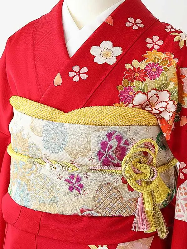 振袖0239　赤 牡丹 熨斗 花模様