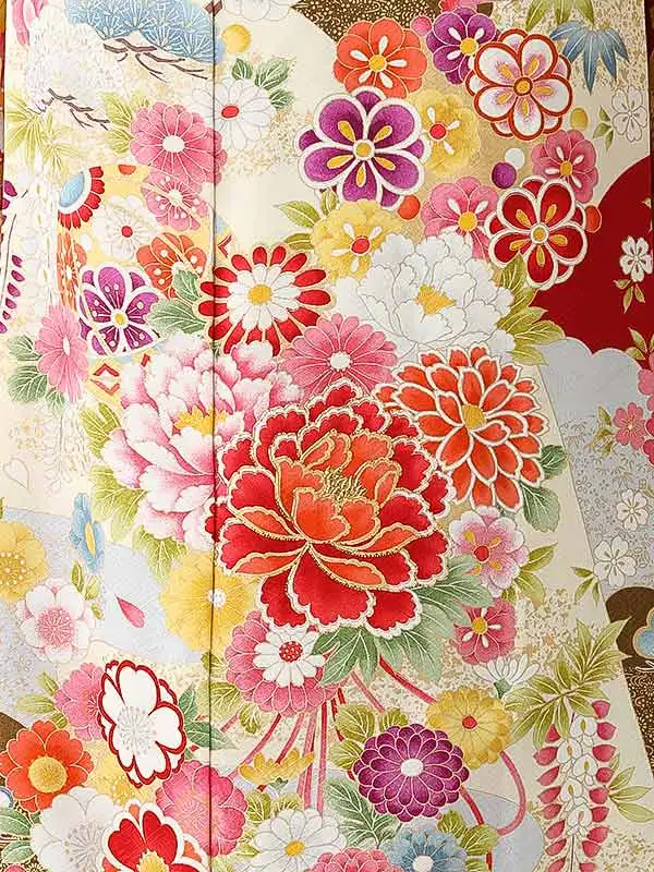 振袖0240　赤 アイボリー 牡丹 花模様