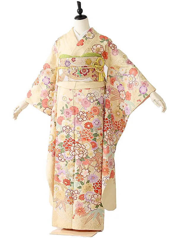 振袖0250 クリーム 牡丹 花模様