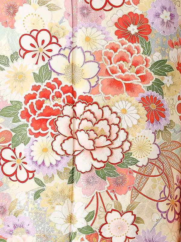 振袖0250 クリーム 牡丹 花模様
