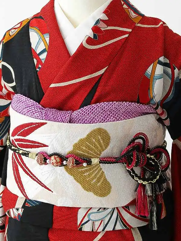 振袖0267 赤 黒 鞠 レトロ